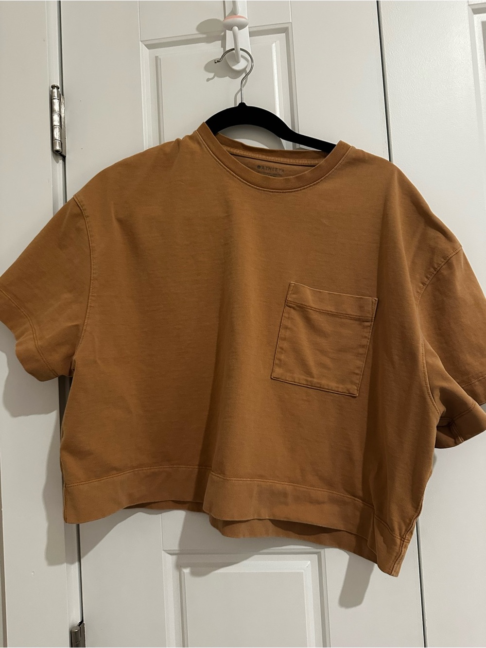 Athleta Cropped Pocket Tee